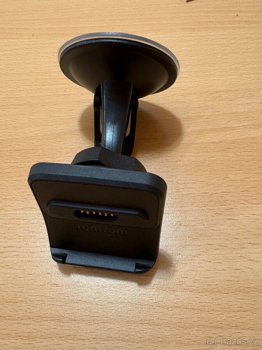 TomTom aktivní držák do auta Click & GO pro 7" navigace