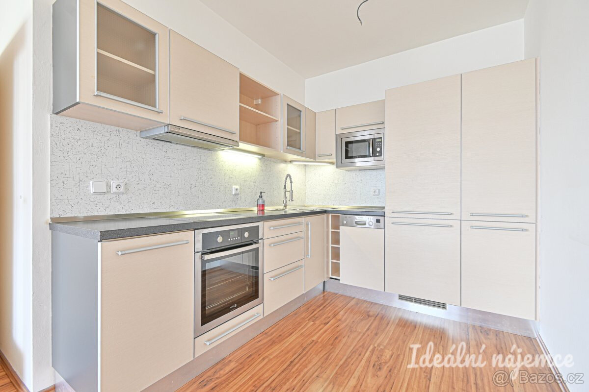 Pronájem bytu 2+kk, Holzova, Líšeň, 20000 Kč/měs, 61 m2