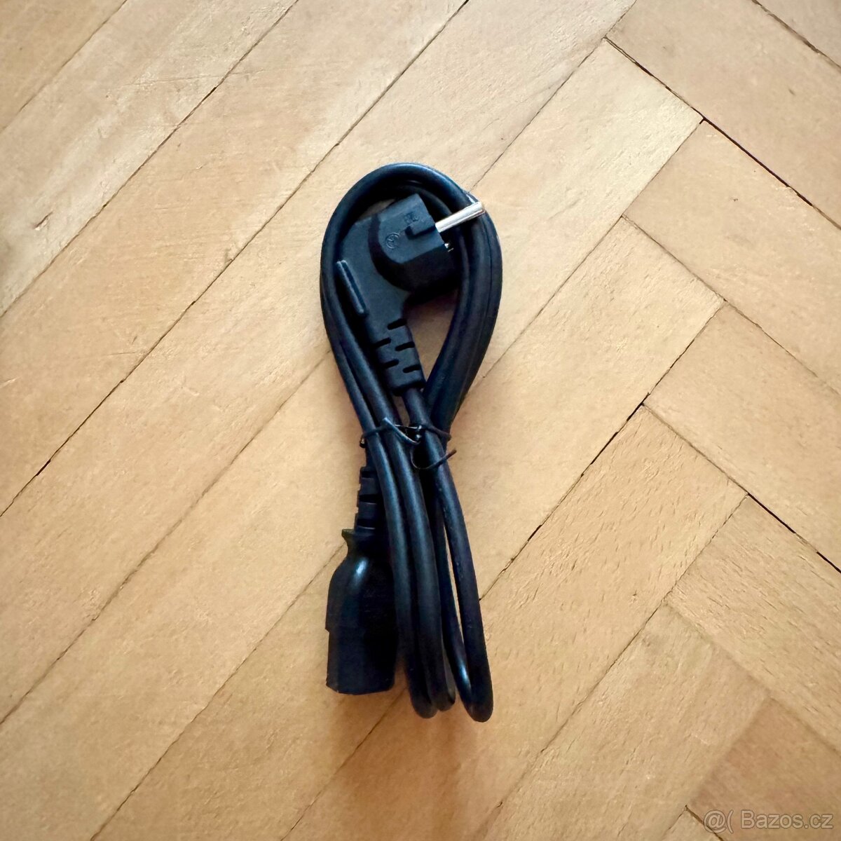 Napájecí kabel 29 ks 1.5 m 230V male E/F - female IEC C13