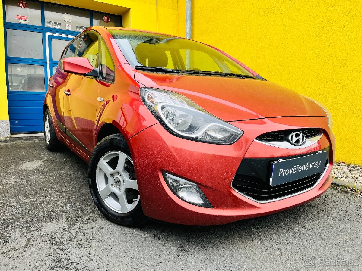 HYUNDAI iX20 1.4 i BENZÍN NAJETO JEN 78 TIS KM ALU KOLA TAŽN
