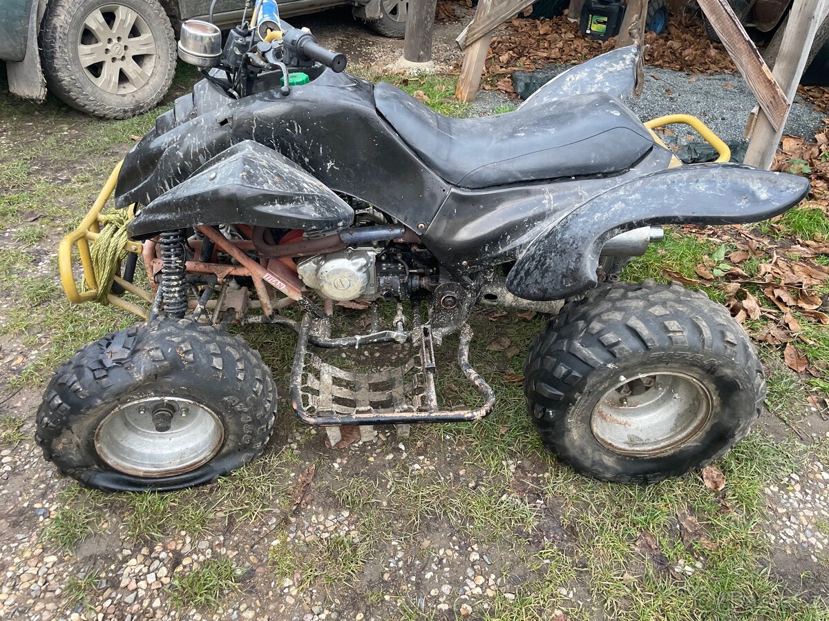 prodám čtyřkolku 600ccm