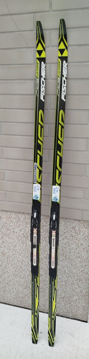 Běžky FISCHER CLASSIC RCS 172 cm Speedo Tip