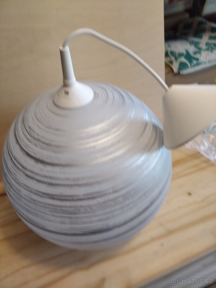 Lustr skleněný kulatý