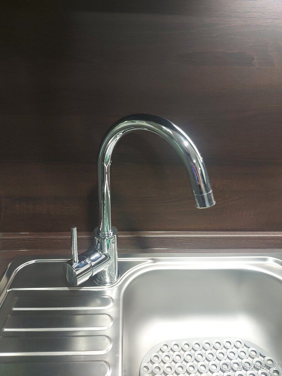 Kuchynska drezova baterie CHROM