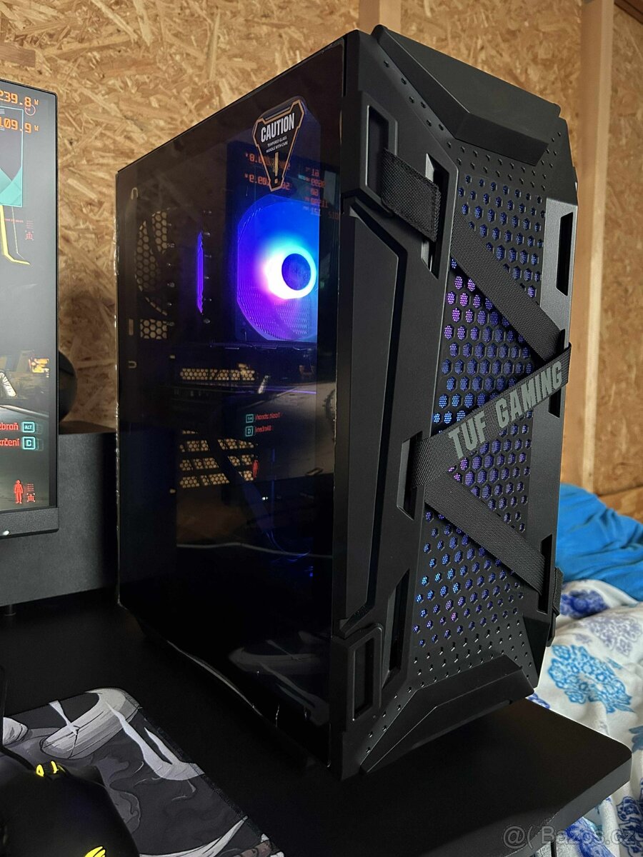 Herní PC - RTX 5070, i7-12700k, 32GB RAM