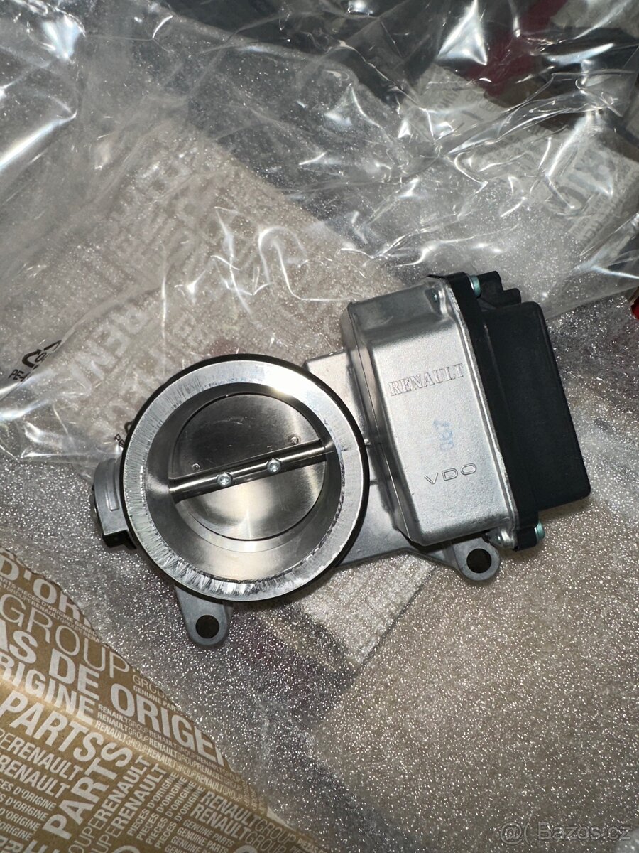 Originál Hrdlo škrtící klapky DACIA / RENAULT