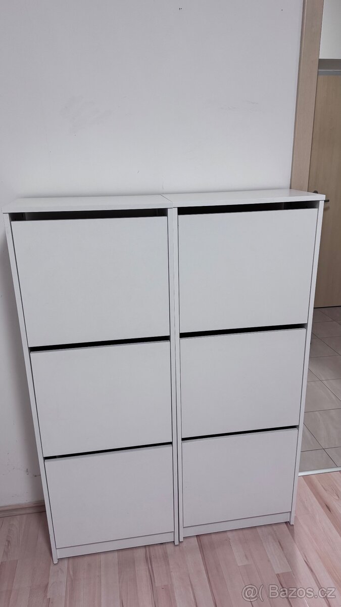 2x botník Ikea Bissa