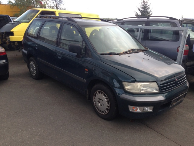 Mitsubishi Space Wagon 2,4GDi 110kW 1998 - díly