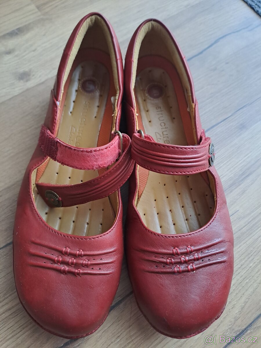 Boty červené