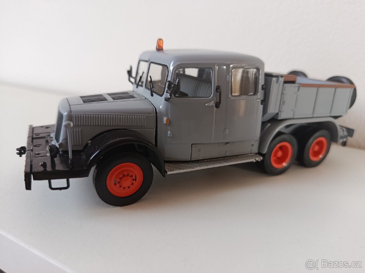 Tatra 141 1:43 Atlas