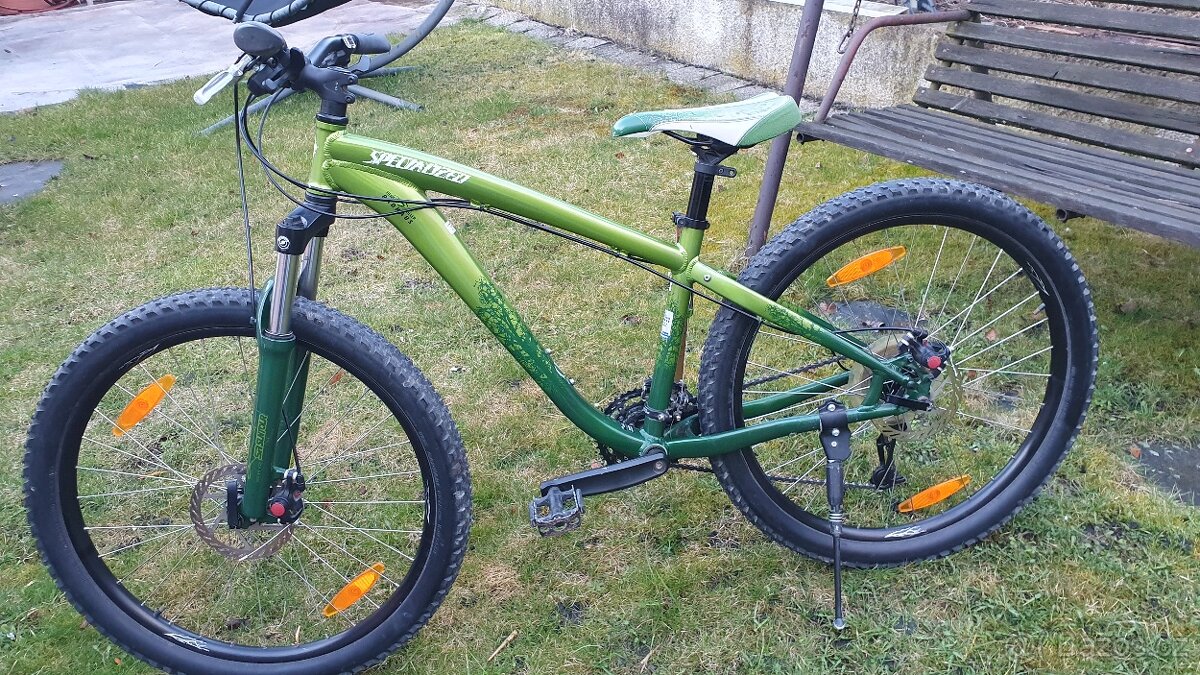 Specialized top stav