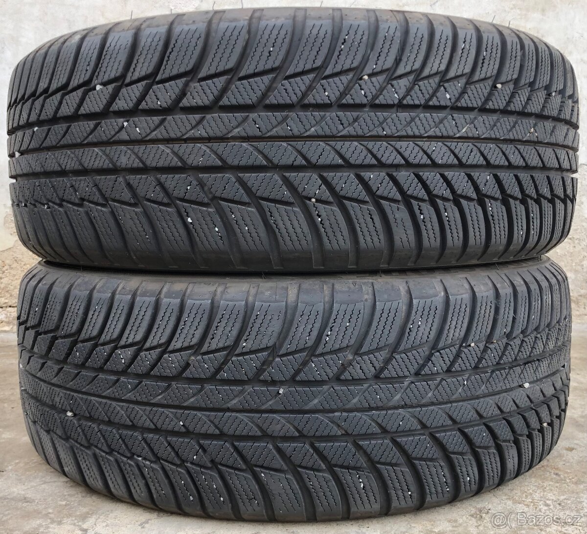 Zimní pneu Bridgestone 205/55 R17, 205/55/17