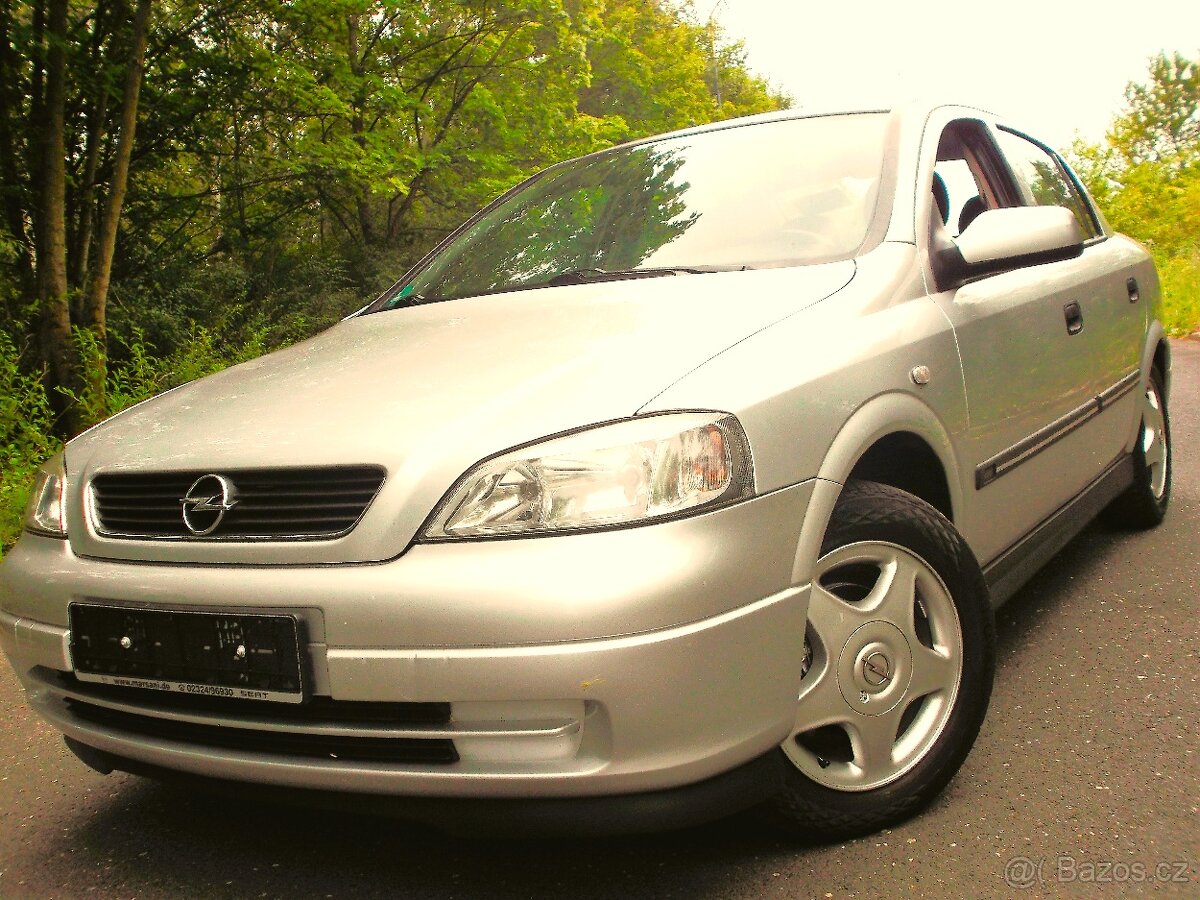 astra-1.6i-automat-4dv-tažné-bohatá výbava-po 2maj.nová tk