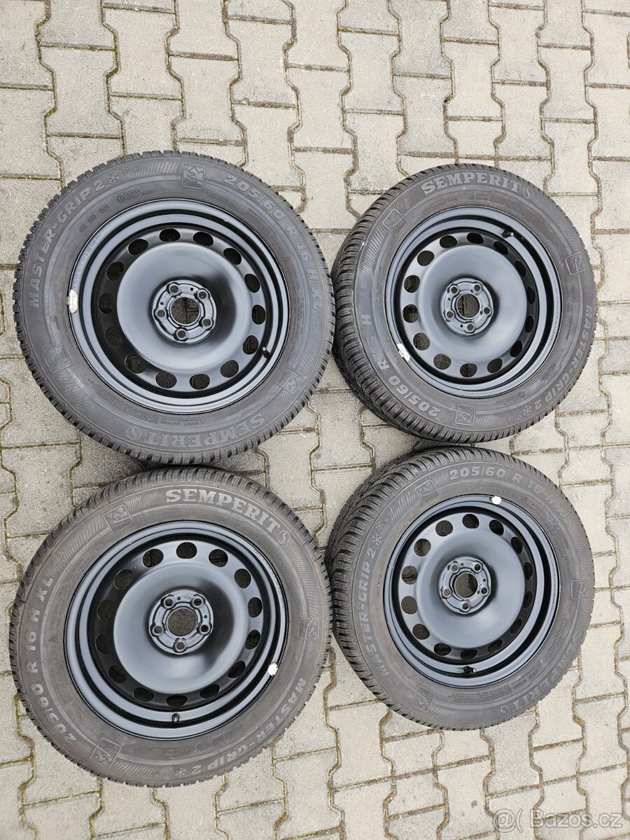 5x100 16 6J ET35 plechové disky vč. zim.pneu 205 60 16