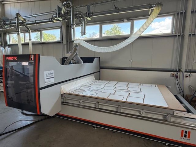 CNC centrum HOLZHER DYNESTIC 7507 - se zárukou