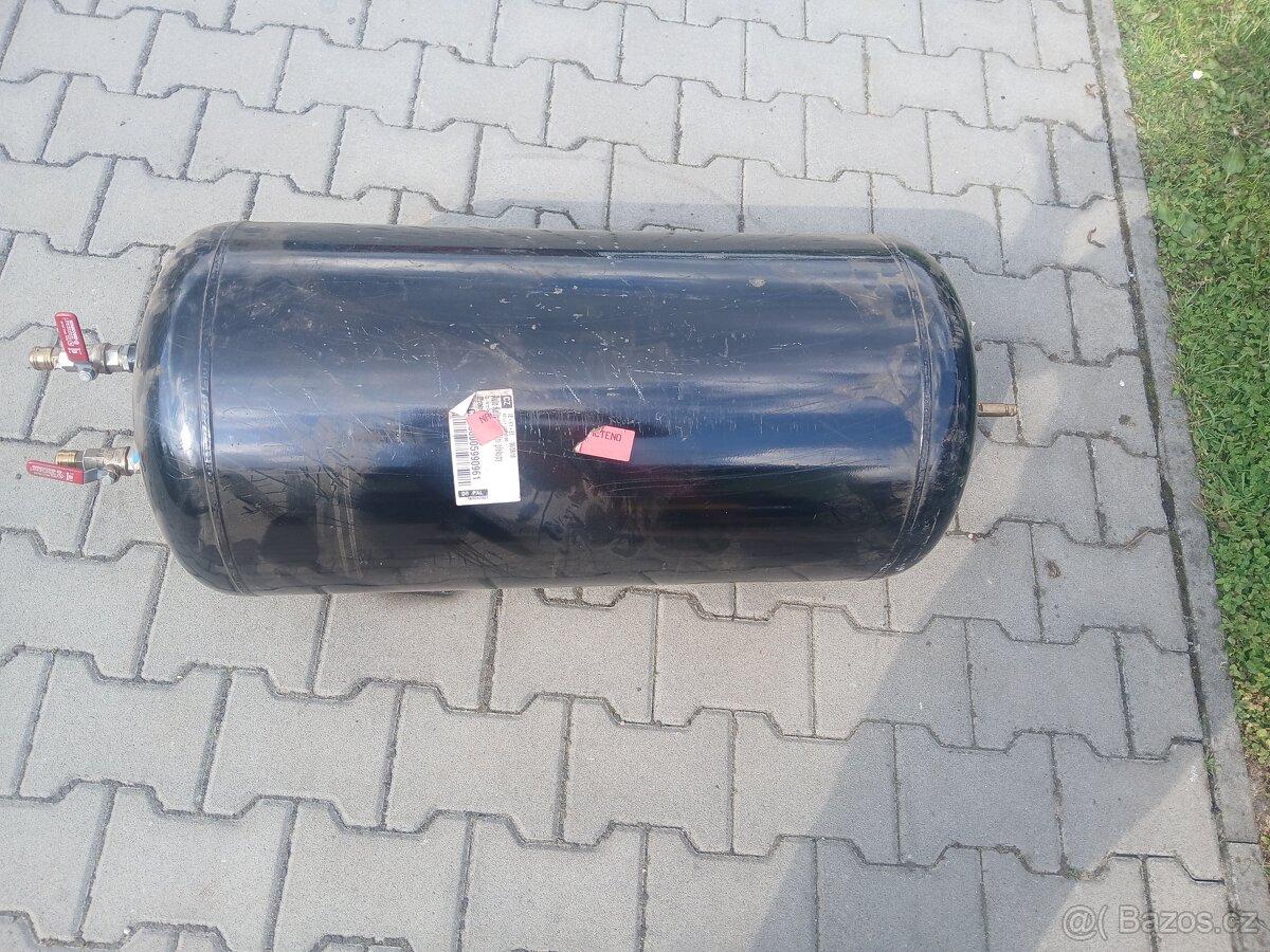 Vzduchojem obsah 100L