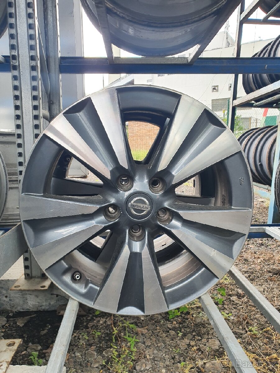 Alu kola Nissan