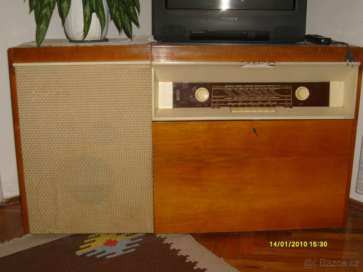 Gramorádio SUPRAPHON LE 680A-5