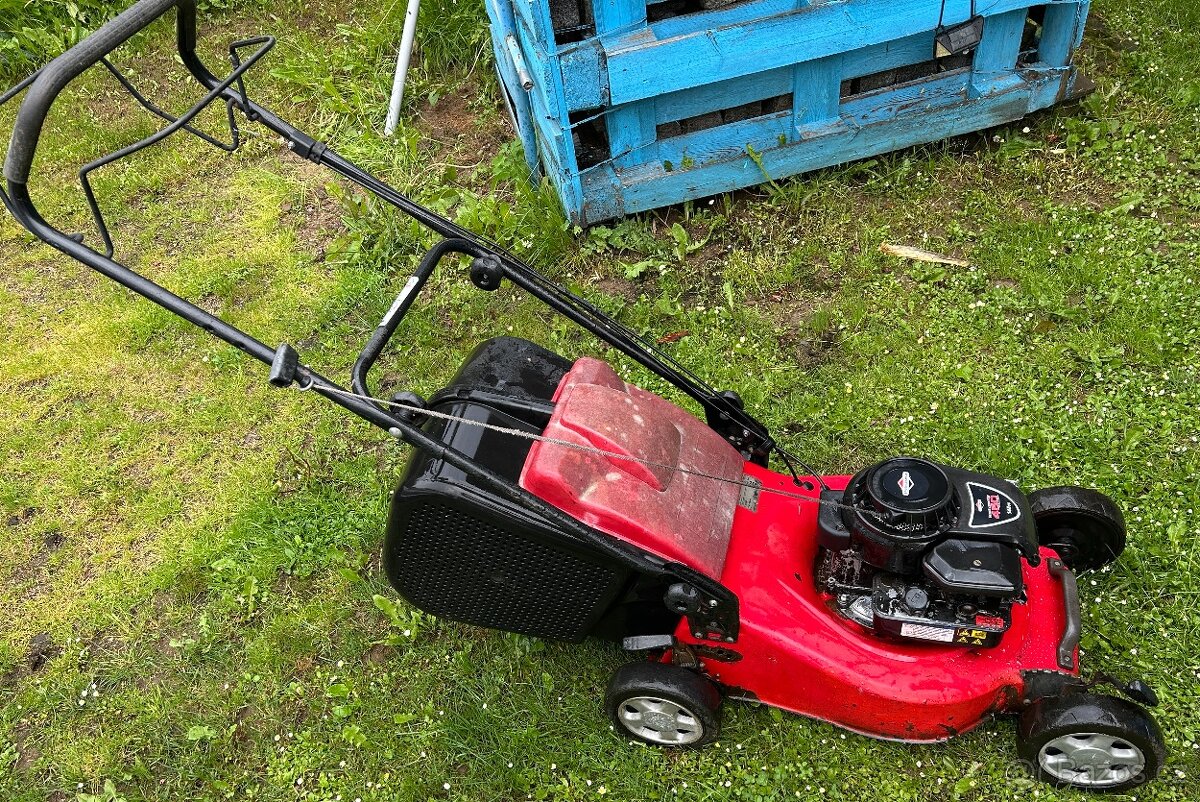 Sekačka benzínová, briggs & stratton