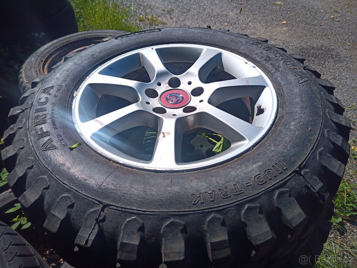 offroad MT kola 5x112 215/70 R16 100T, celek jen 8tis kč