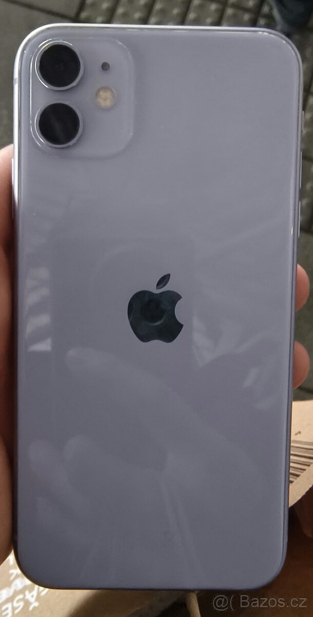 iPhone 11 64GB fialový