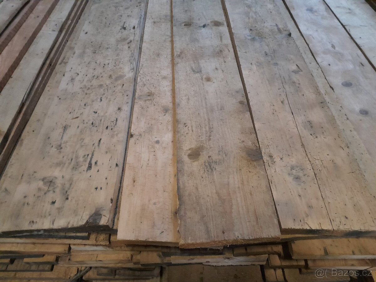Prodám stará prkna z podlahy.