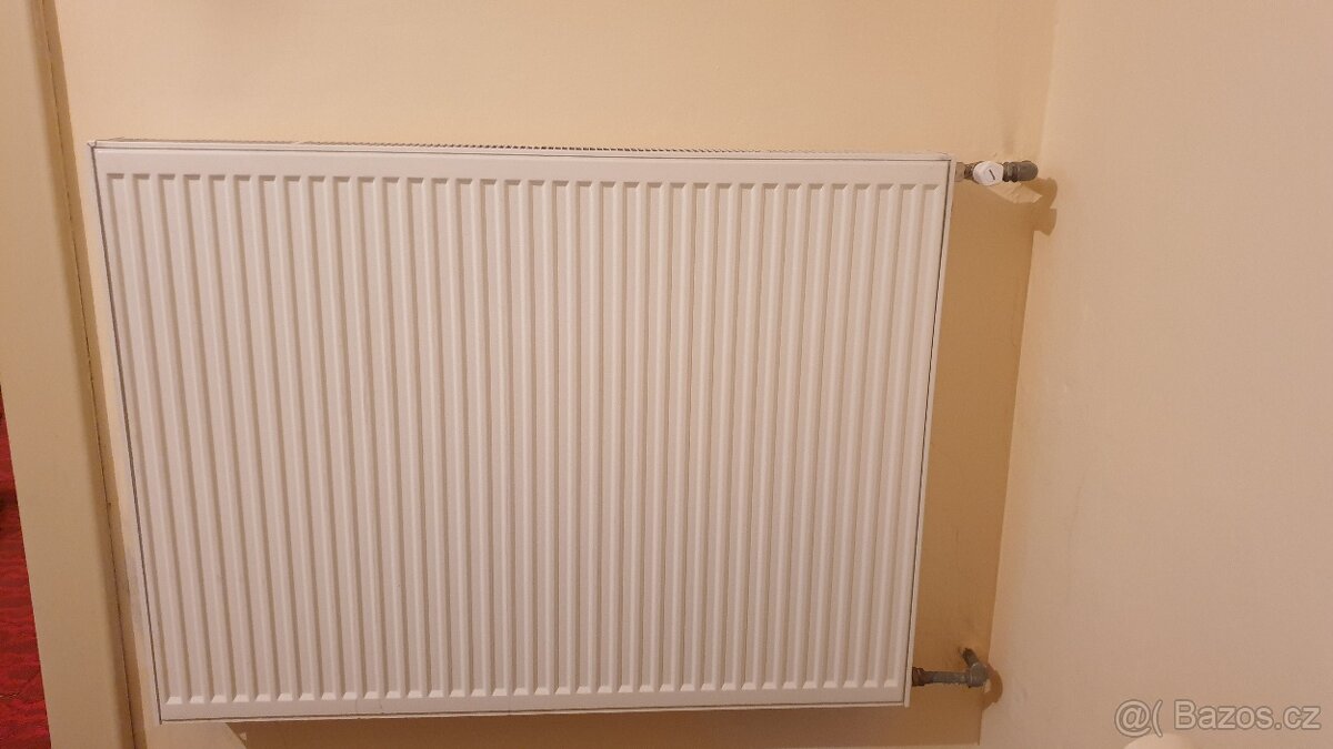 Radiator deskový vysoký Korado Radik  Clasik 900x1200