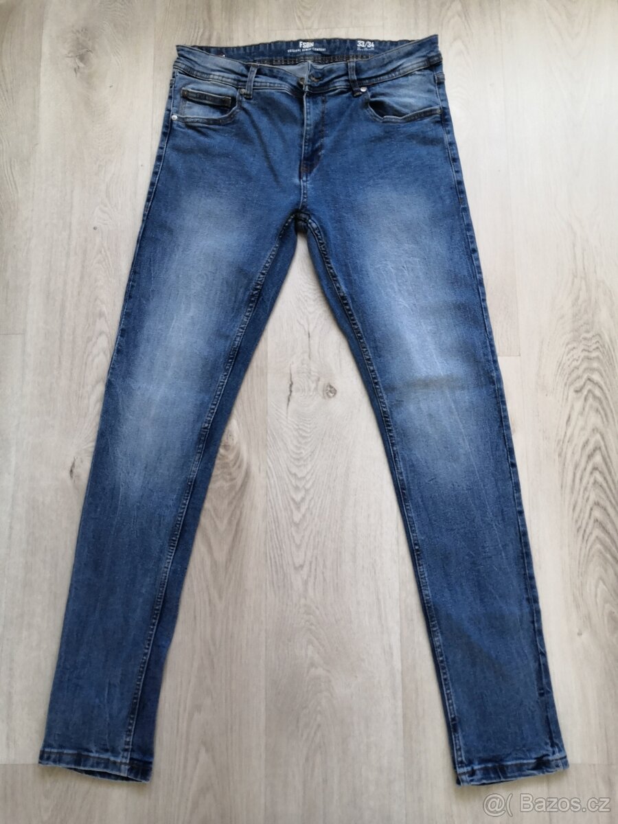 RIFLE vel. 33/34 NOVÉ