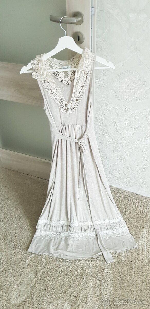 Bavlněné přirodní šaty vel.S