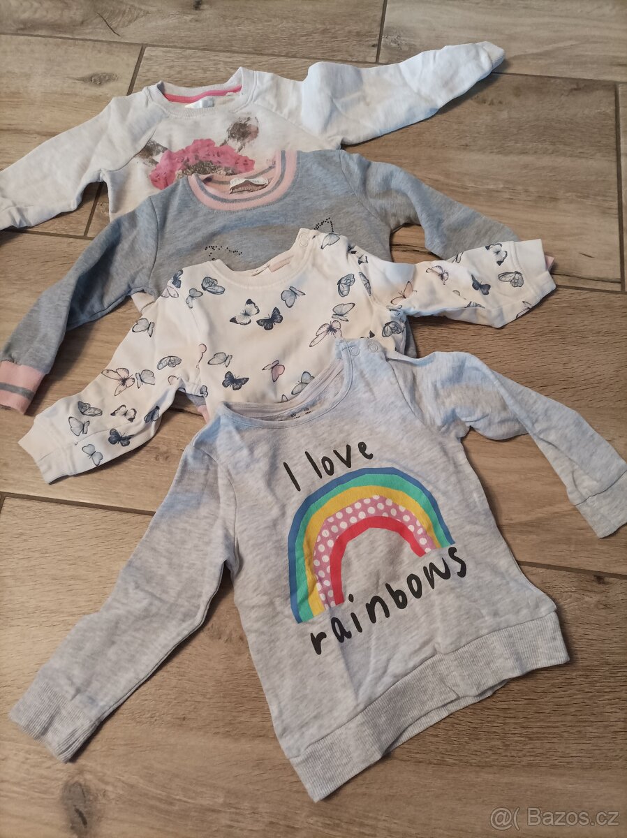 Balík oblečení 6-12m