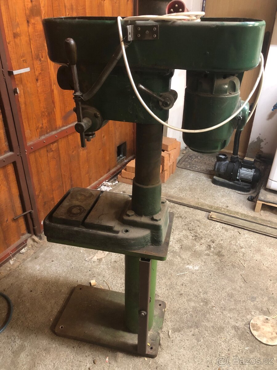 Stojanová vrtačka