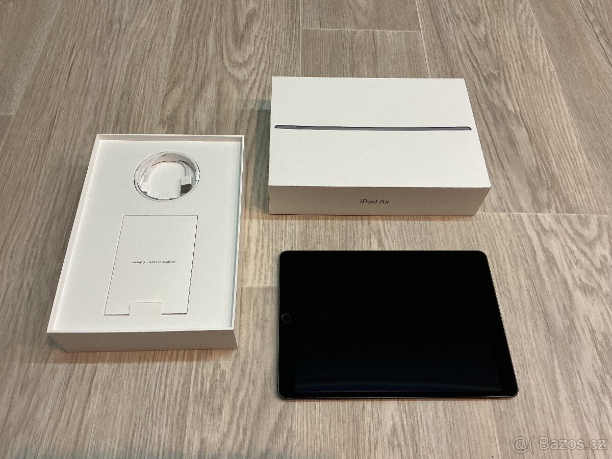 iPad Air 3 generace 64GB