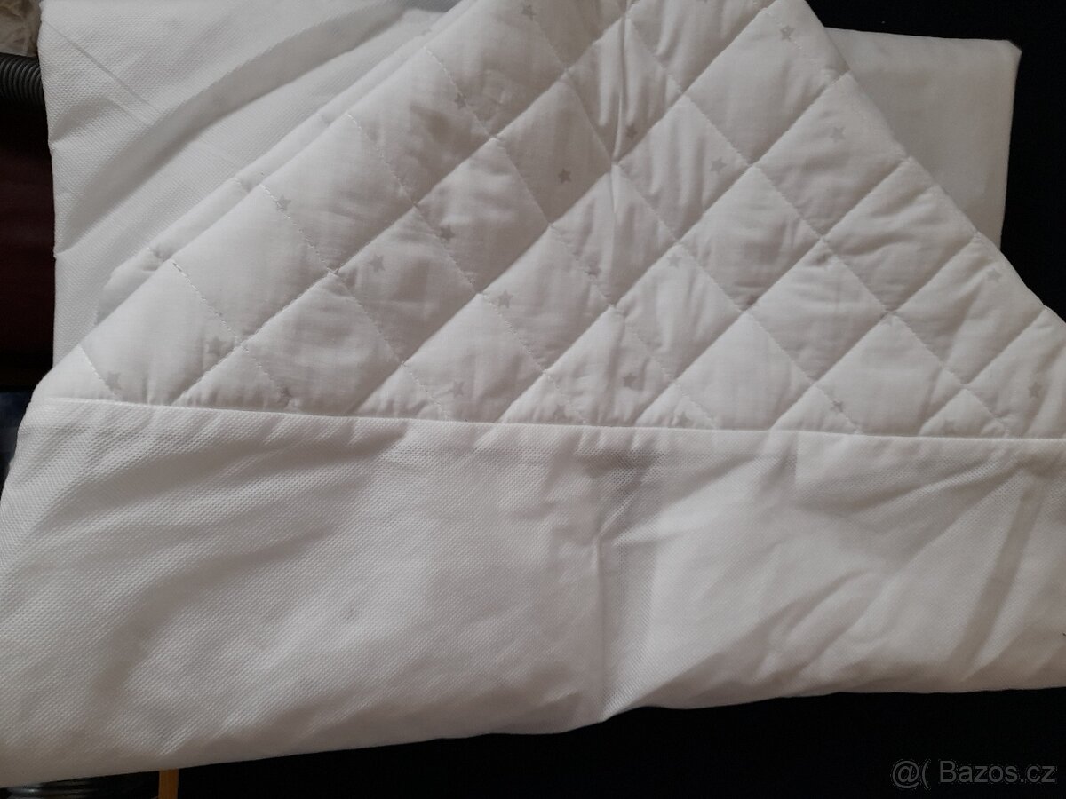 Mantinel do posylky IKEA - hvězdičky