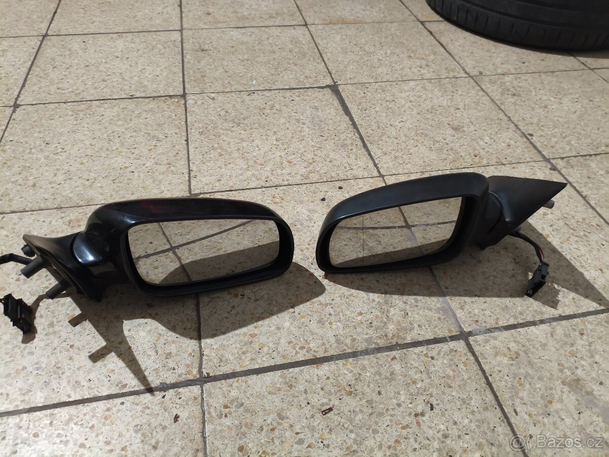 Zrcátka Škoda Octavia 1