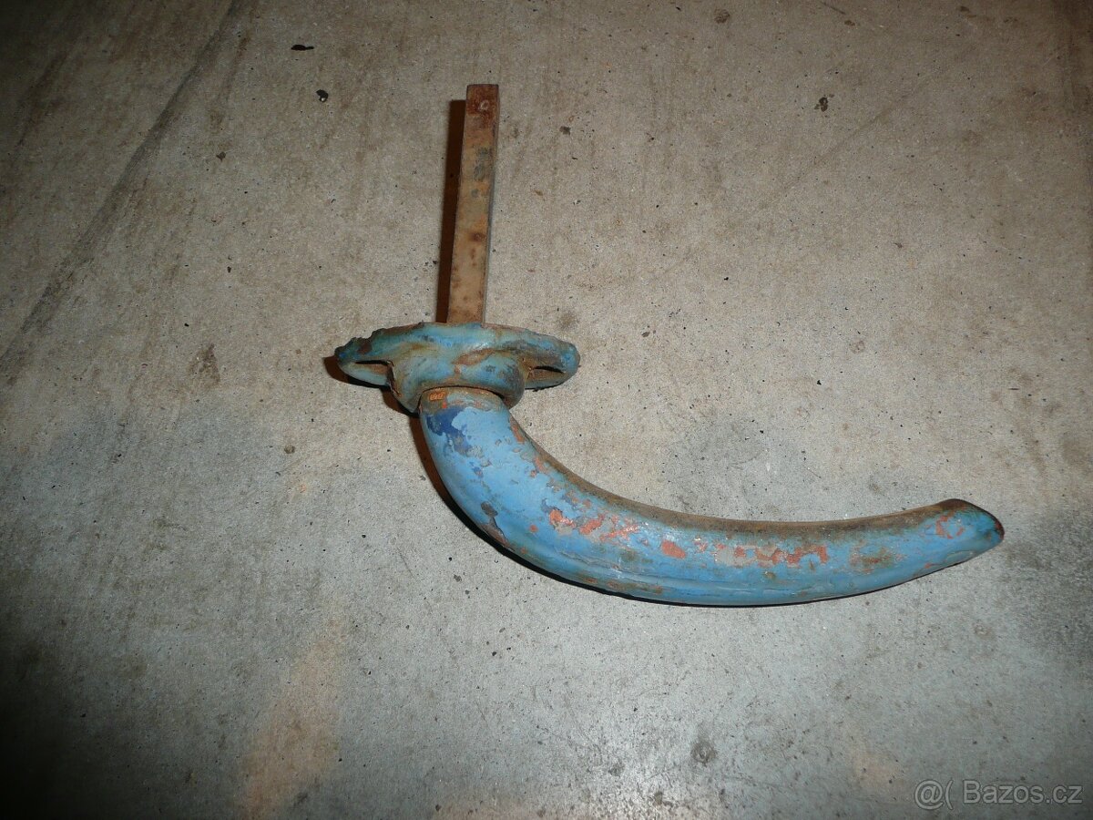 Klika dveří TATRA T148