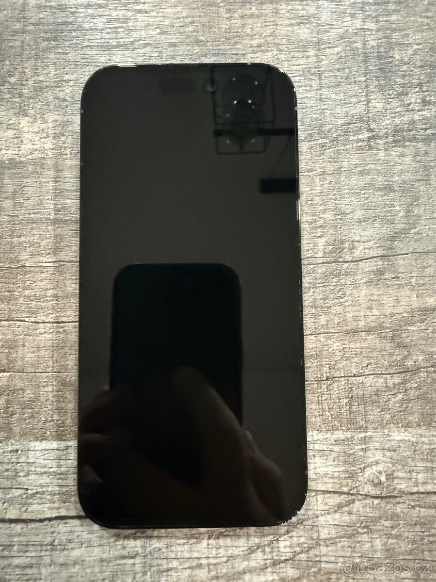 iPhone 14 Pro Space Black 128GB pěkném stavu