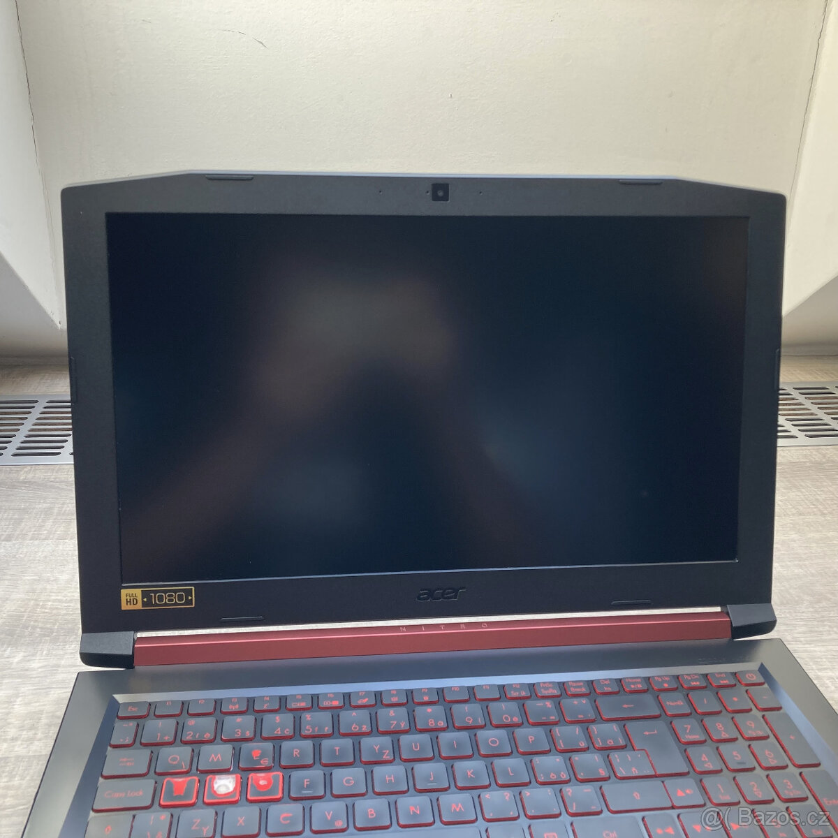 HERNÍ NOTEBOOK | Acer Nitro 5 | i7 + 16GB RAM | GTX 1050 Ti