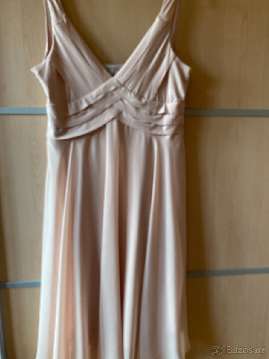 šaty - světle růžové