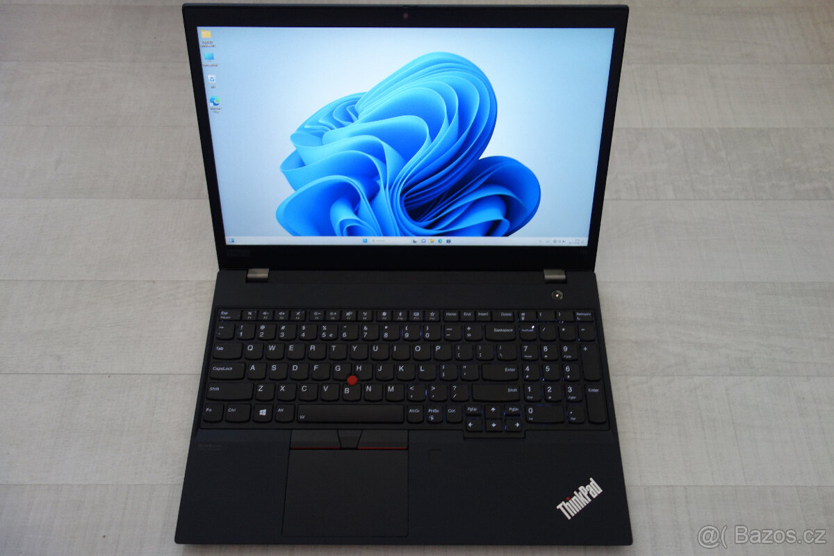 LENOVO ThinkPad T15 Gen1