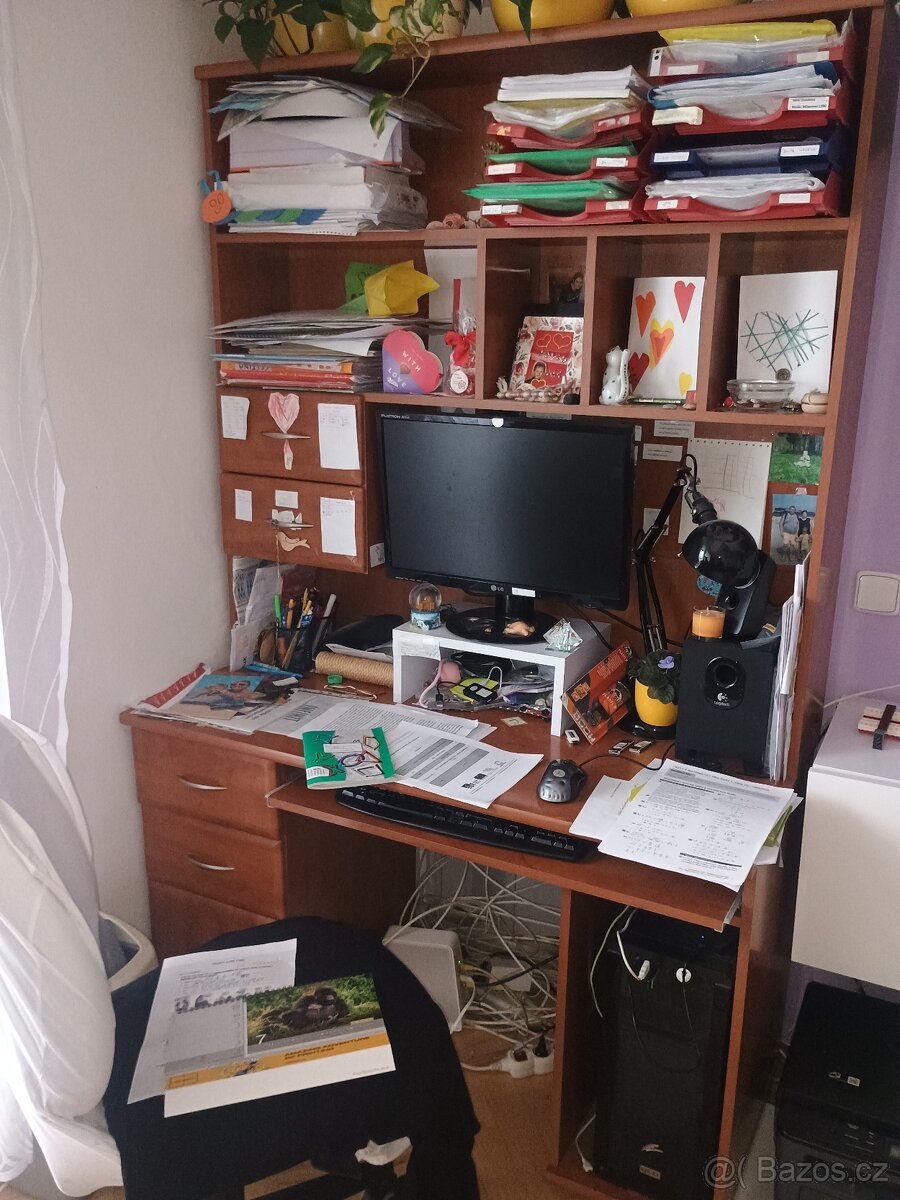 PC stůl za odvoz