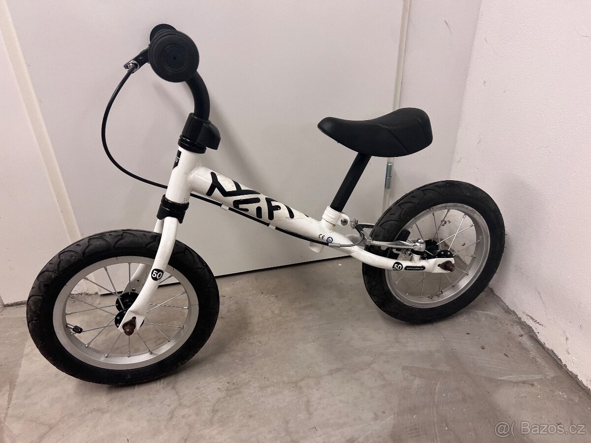 ODRÁŽEDLO YEDOO S BRZDOU