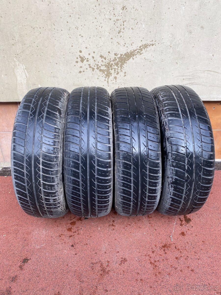 Letní pneu Barum Brillantis 2 165/70 R13 79 T