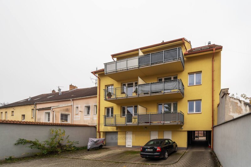 Prodej parkovacího stání (14 m²), ul. Nová, České Budějovice