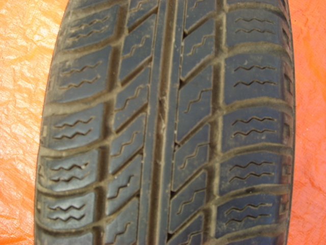 145/ 70 R13 71T