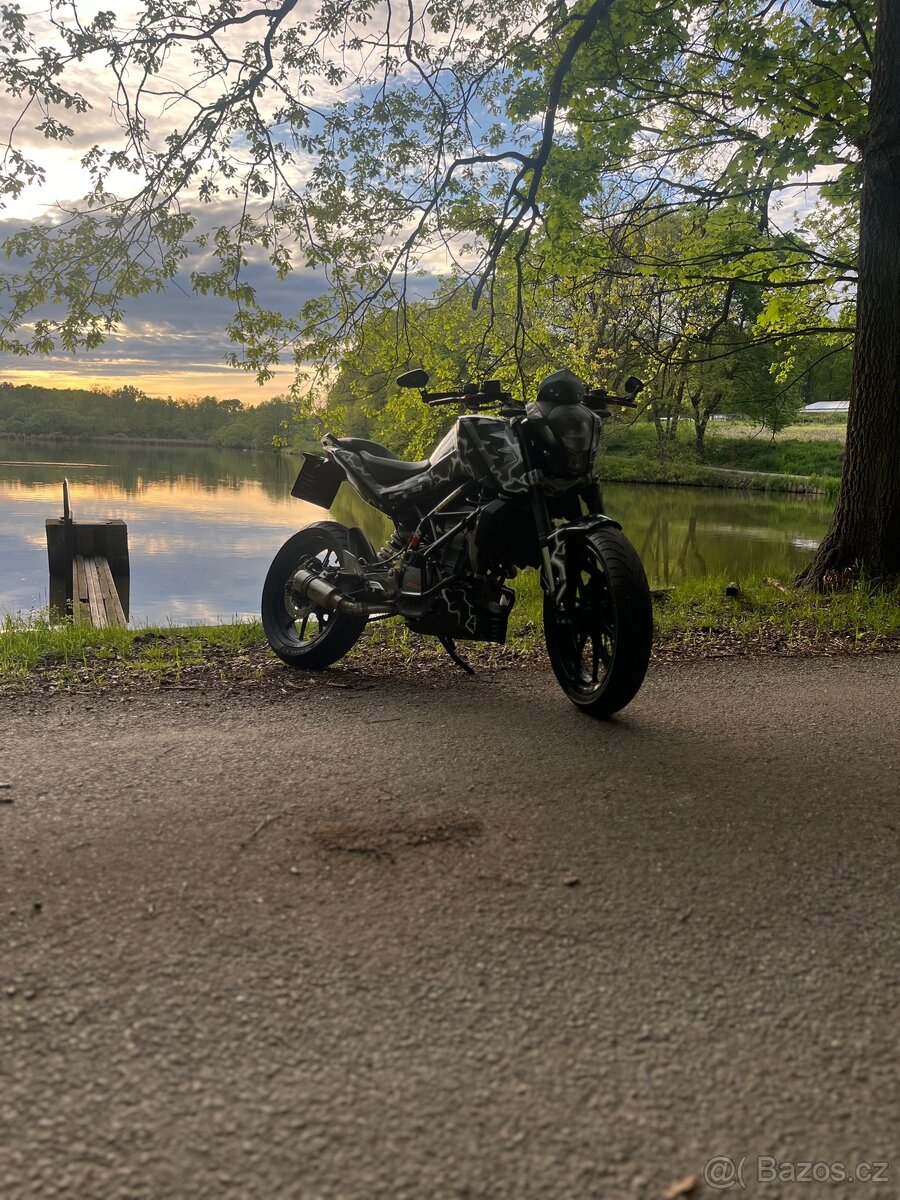 Ktm Duke 125 2015