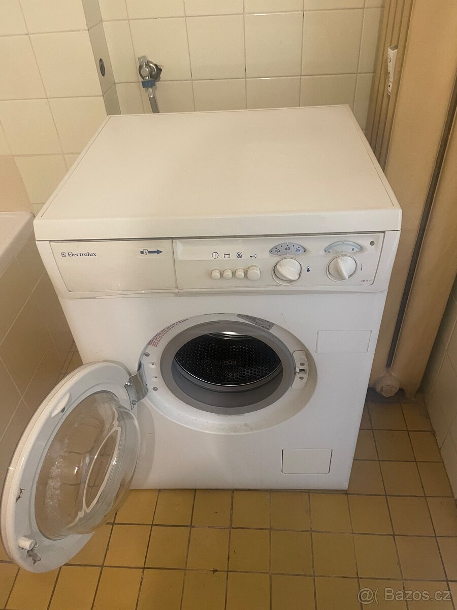 Pračka Elektrolux EW 1043 S