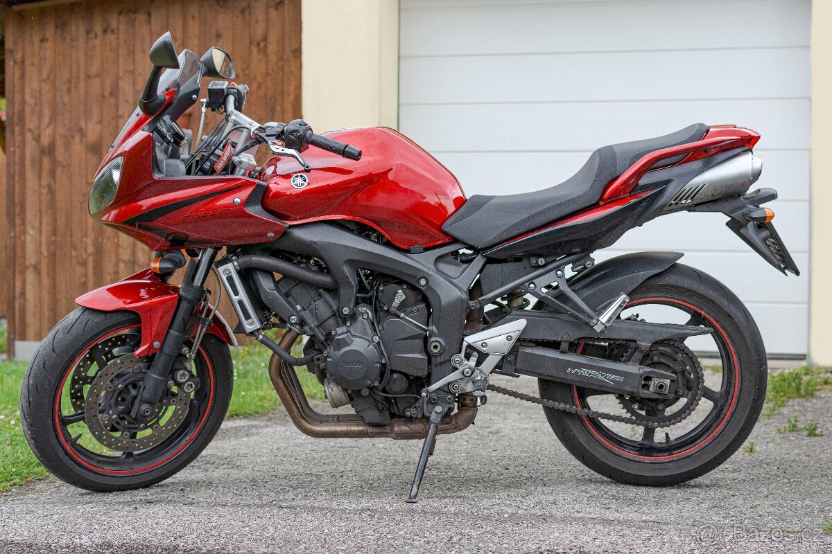 Yamaha FZ6 S2