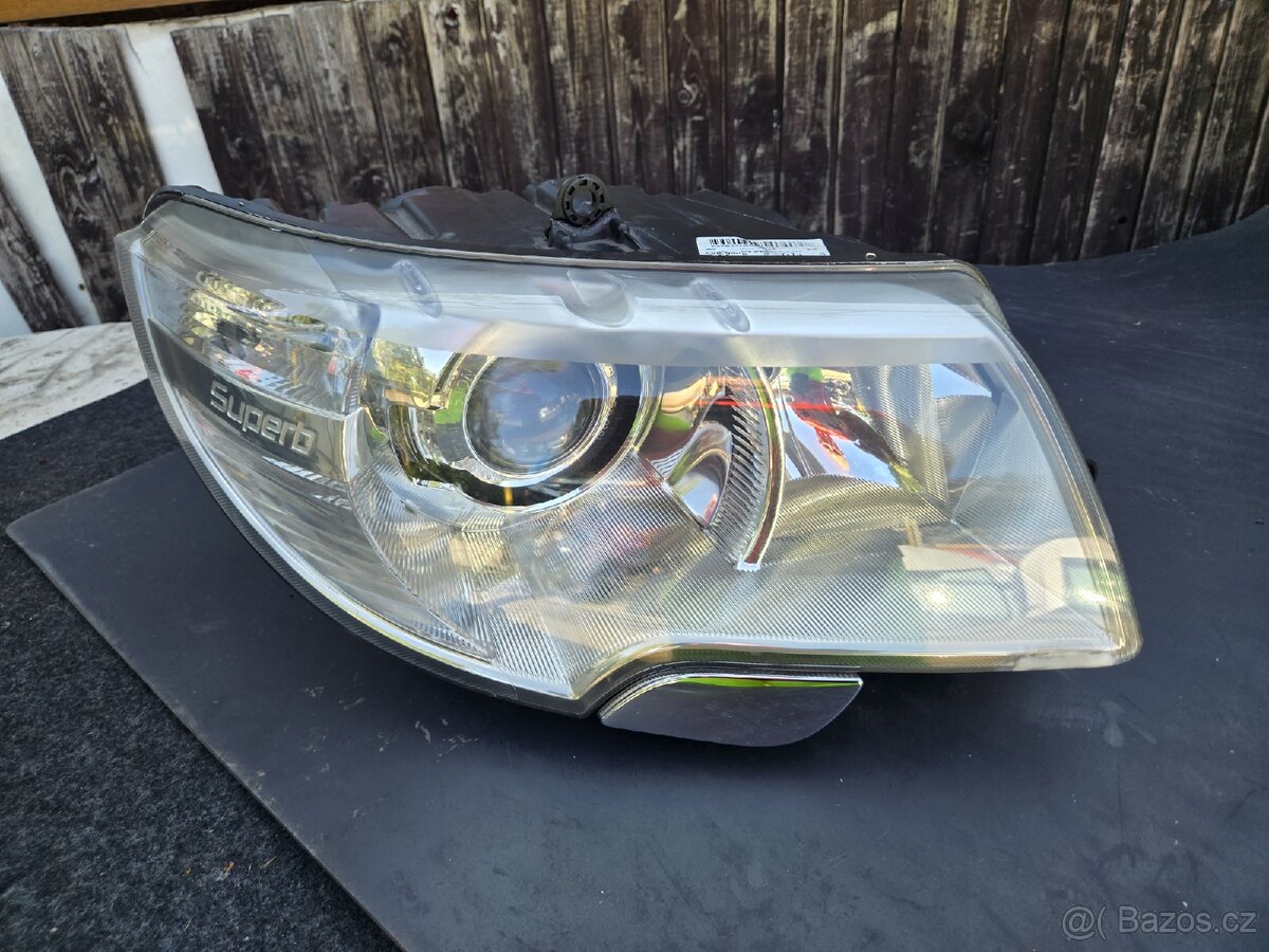 ŠKODA 2 PRAVE SVETLO XENON