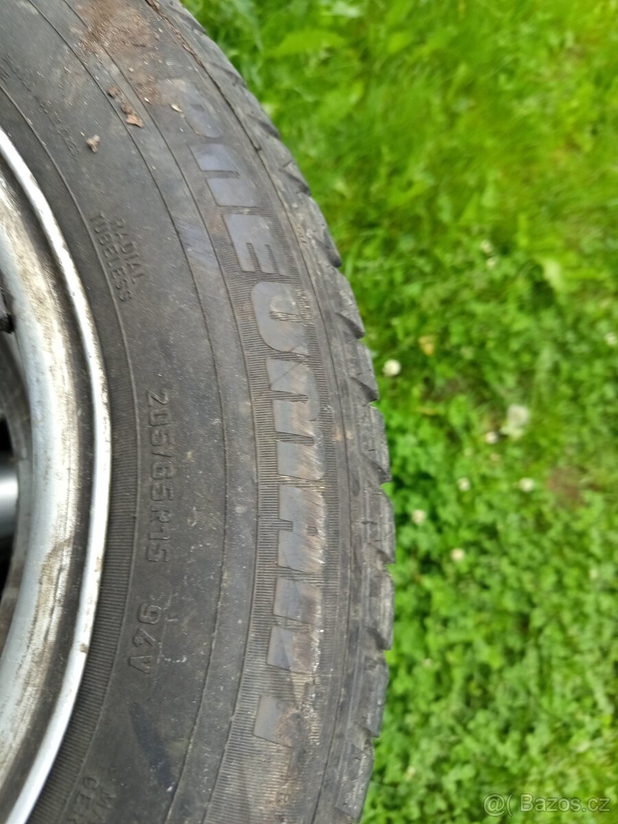 Prodám alu kola 5x114,3 R15