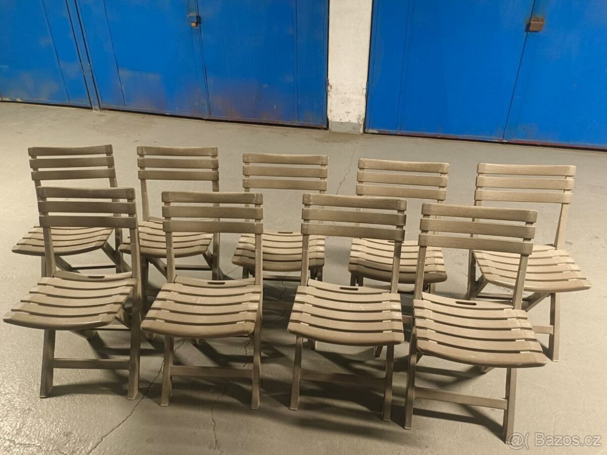 Zahradní plastové židle